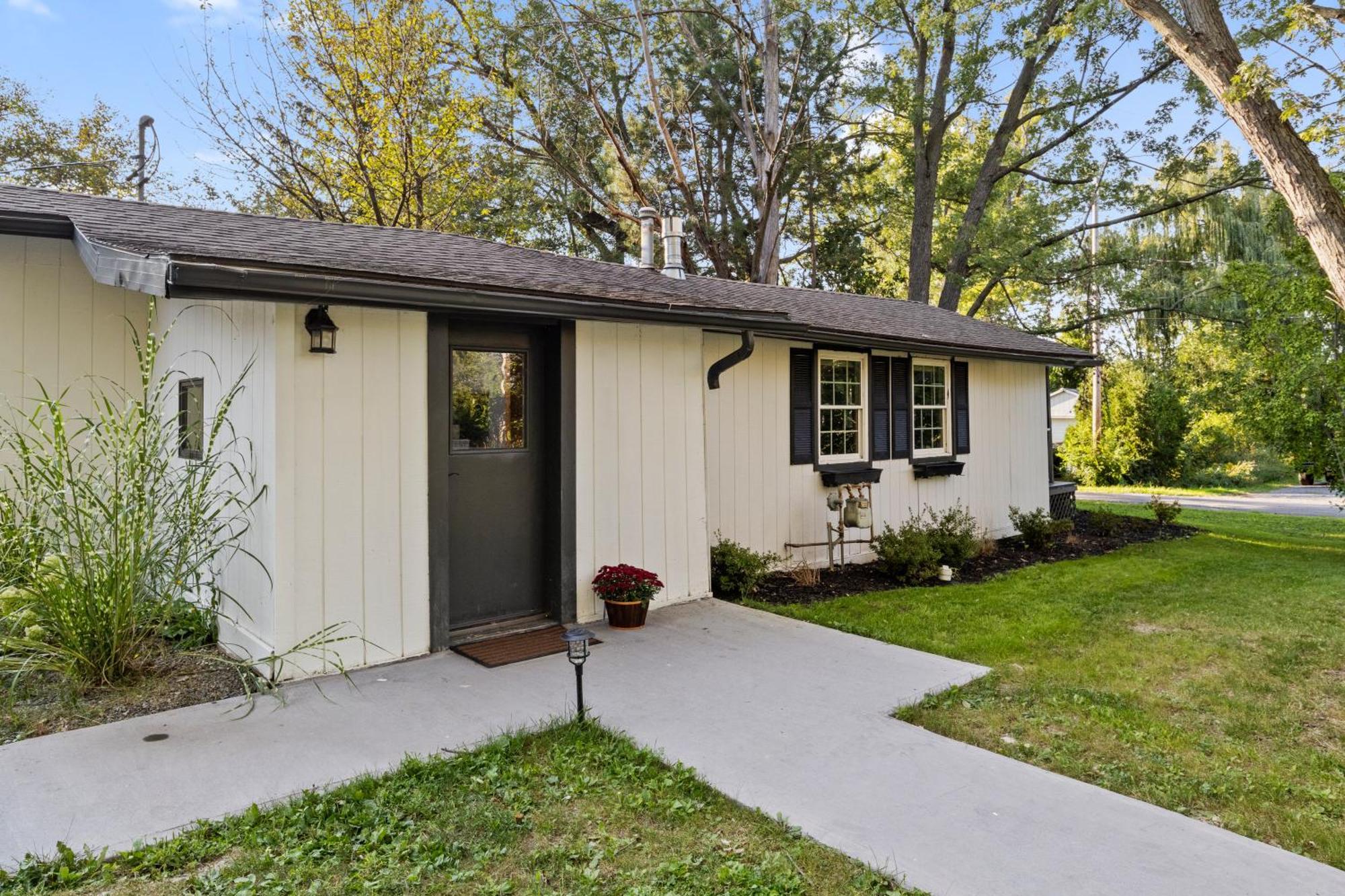 Cozy Home W/ King Bed & Lake Access Canandaigua Zewnętrze zdjęcie